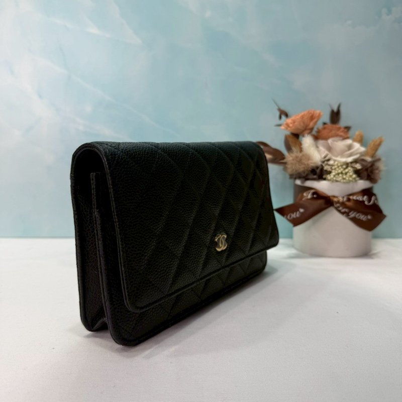 CHANEL WOC 黑金荔枝牛鏈帶包-2