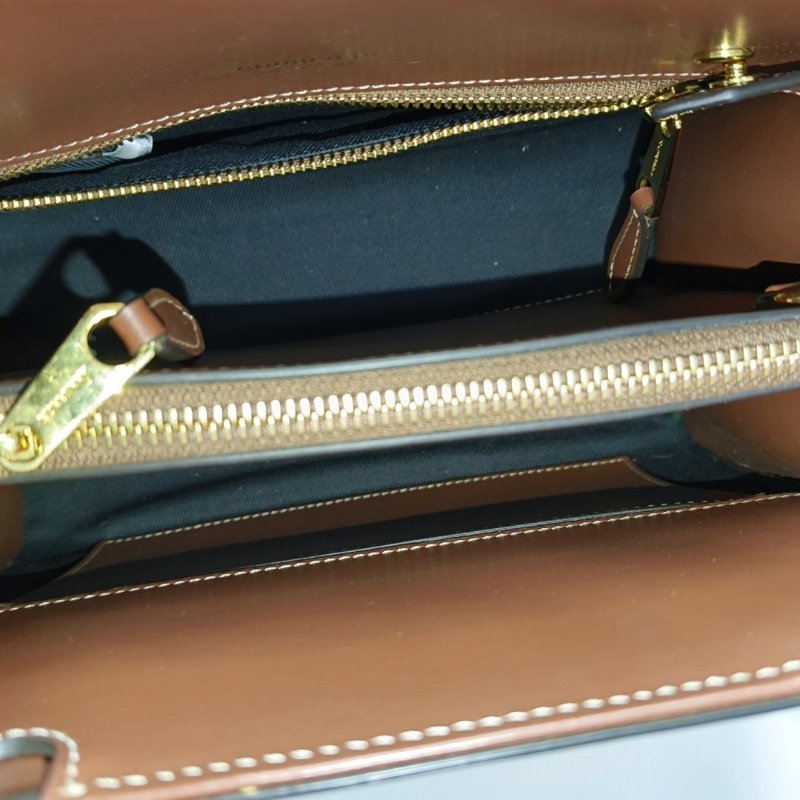 BURBERRY Title迷你卡其色帆布鉚釘單肩包金色五金可拆卸肩帶-6