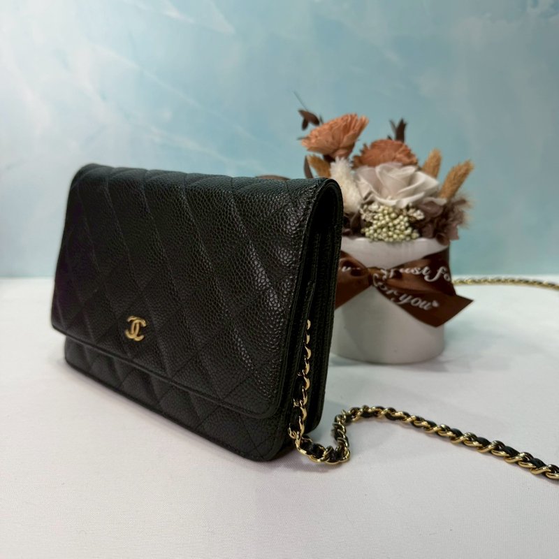 【CHANEL WOC 黑金荔枝牛鏈帶包-3