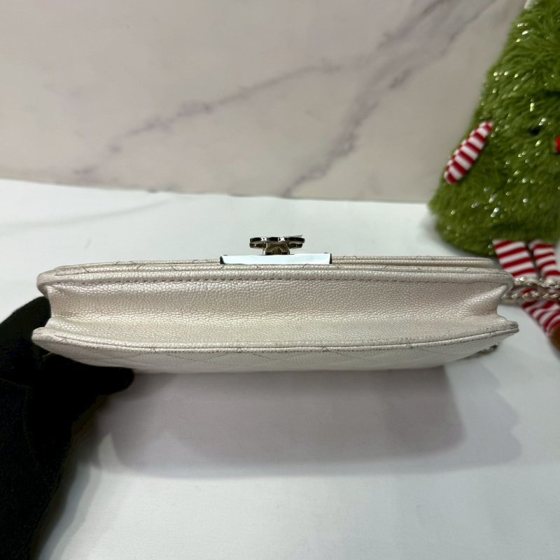 CHANEL 19K荔枝牛woc鏈帶包-7