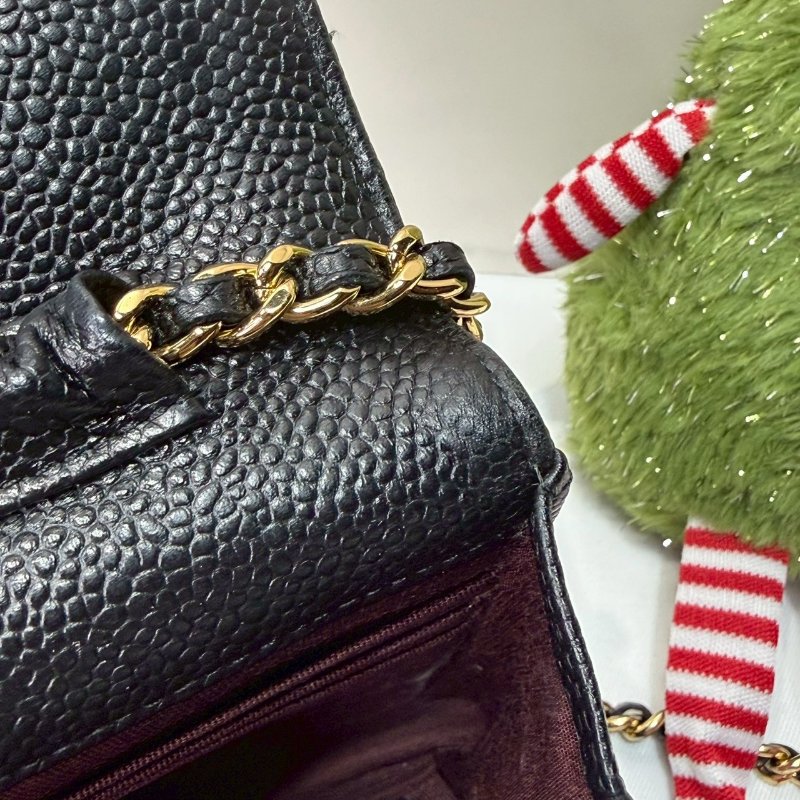 CHANEL WOC 黑金荔枝牛鏈帶包-6