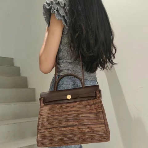 HERMES 羊切皮Herbag31手提肩背斜背包31*26*10 98新配件盒子塵袋