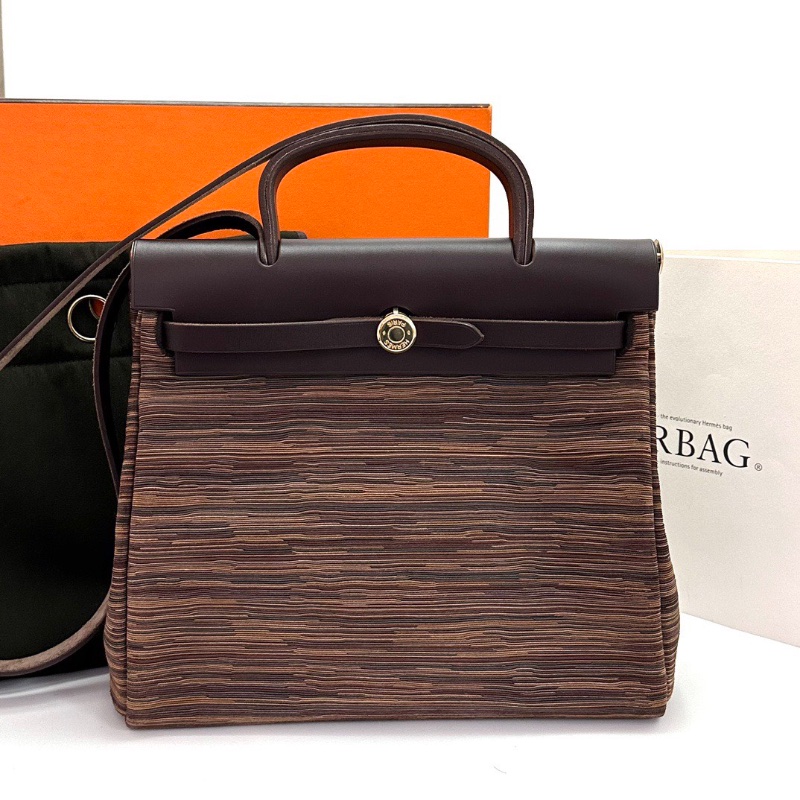 HERMES 羊切皮Herbag31手提肩背斜背包31*26*10 98新配件盒子塵袋-1