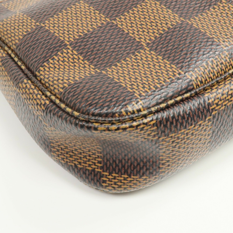LOUIS VUITTON Damier Mini Pochette Accessoires金扣手挽袋-6