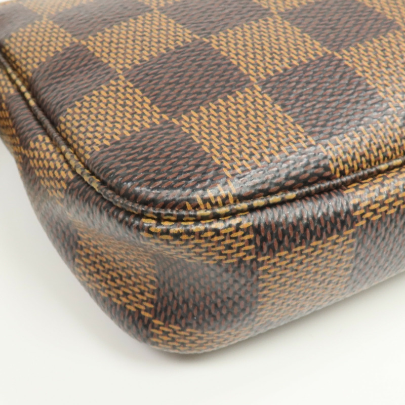 LOUIS VUITTON Damier Mini Pochette Accessoires金扣手挽袋-8