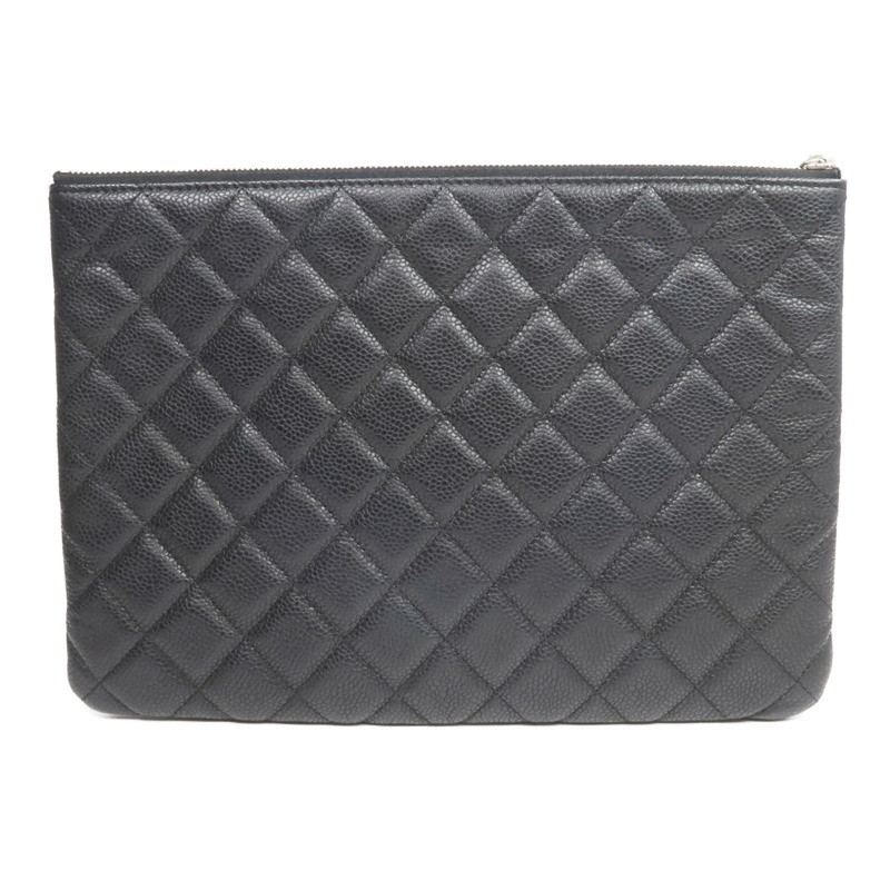 CHANEL 牛皮皮革Pouch銀扣手拿包-1