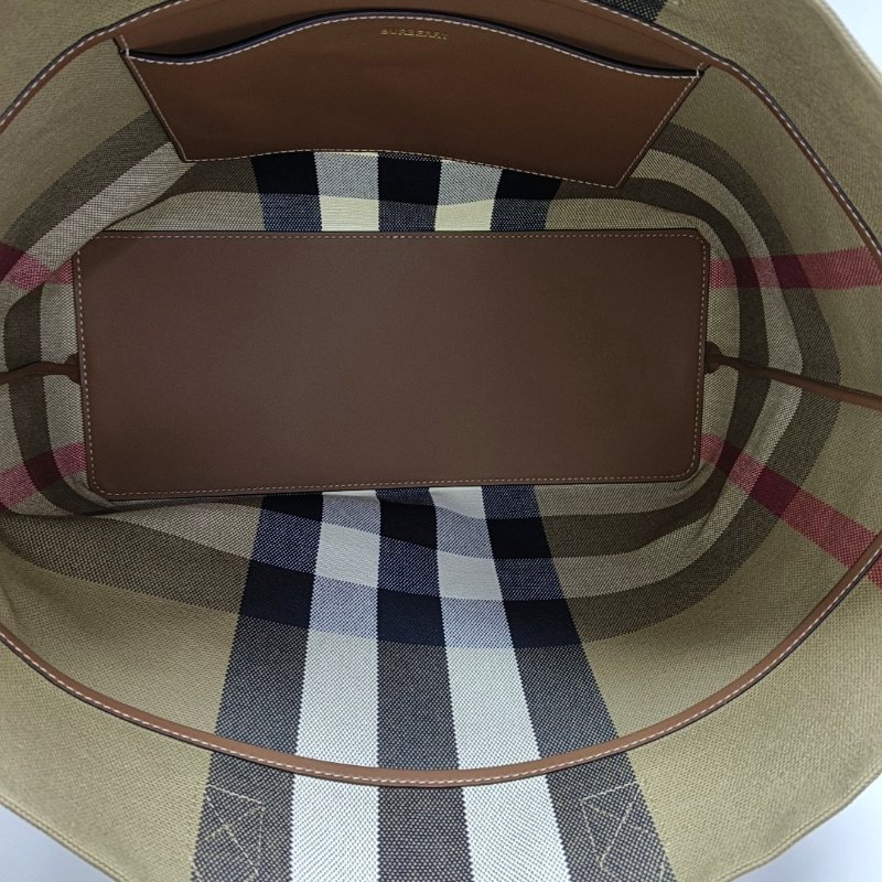 BURBERRY托特包米色織物戰馬格紋單肩包手提包 9.9新-6