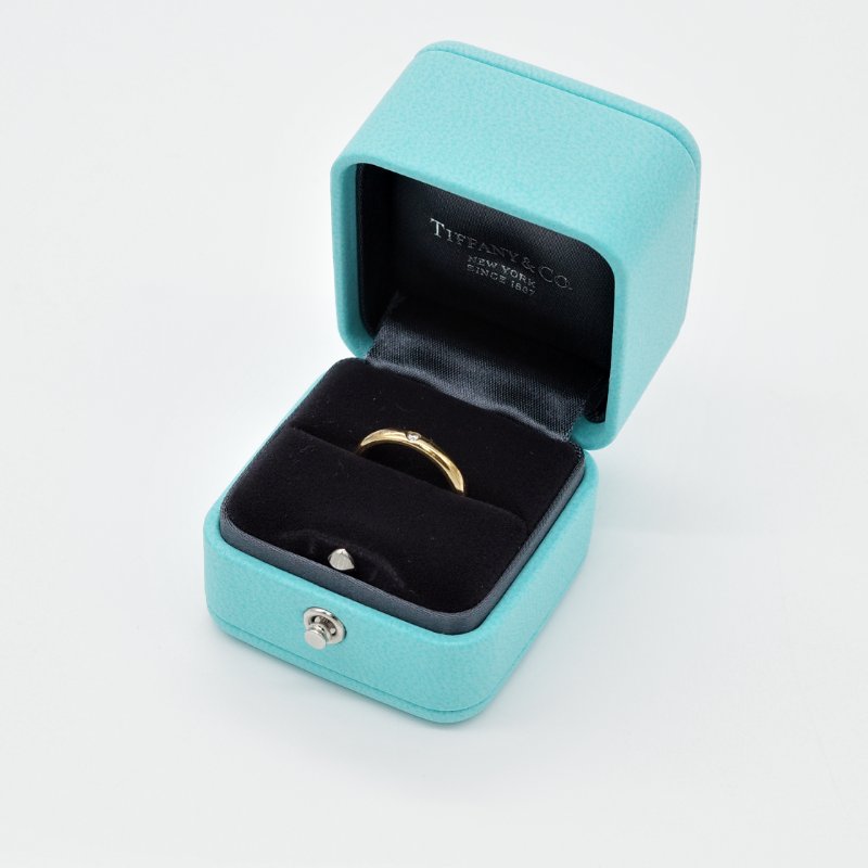 Tiffany & Co. 蒂芙尼 Elsa Peretti 18K 黃金鑲嵌 單鑽線戒-1