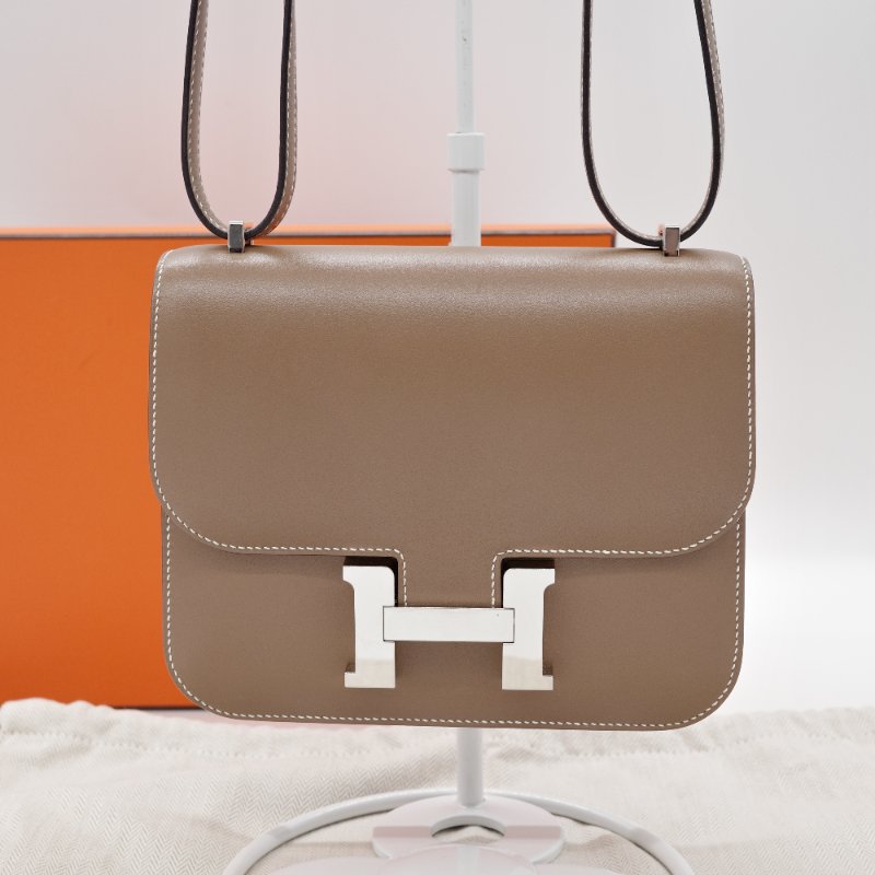 Hermès愛馬仕Constance Mini 大象灰 Epsom 牛皮 肩背包-1