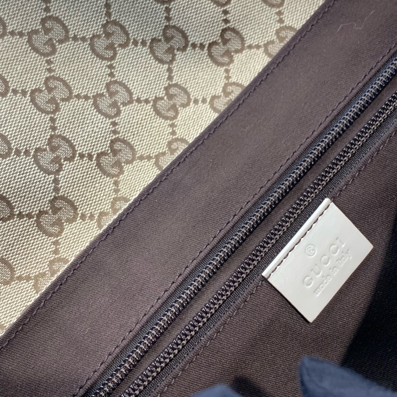 Gucci老花圖案帆布胸或腰包-3
