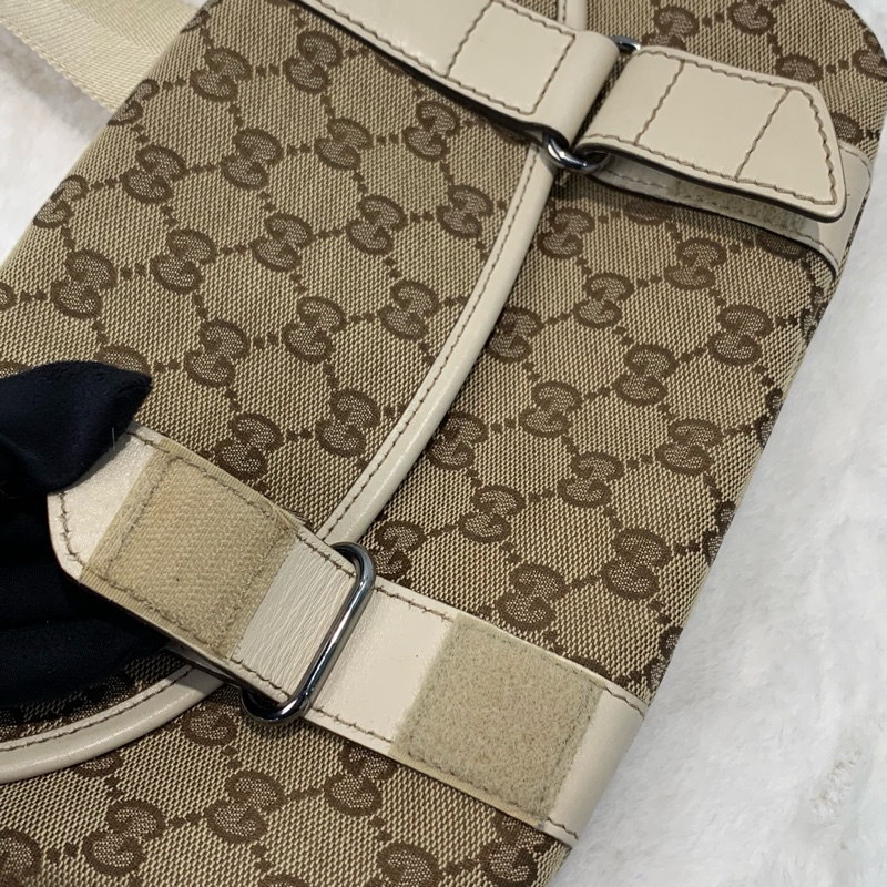 Gucci老花圖案帆布胸或腰包-7