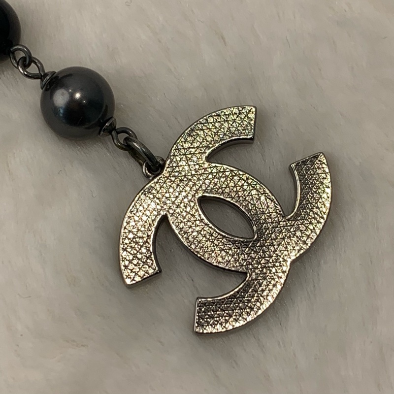 Chanel黑色配灰色珍珠手鏈大logo-3