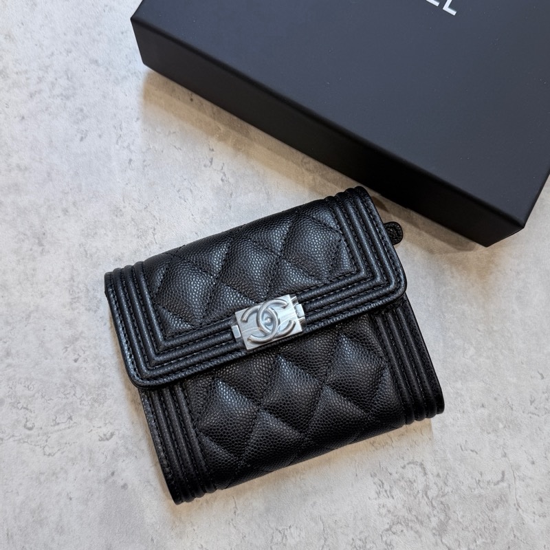 Chanel Boy銀扣 三折短夾 全新🆕-0