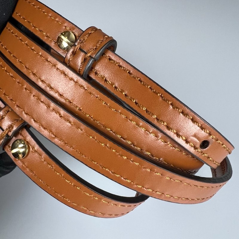 全新品 FENDI Sunshine Shopper 棕色迷你手提肩背包-8