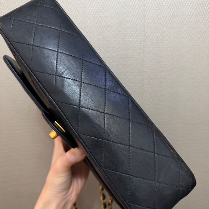 Chanel 黑羊皮金釦Coco25-8