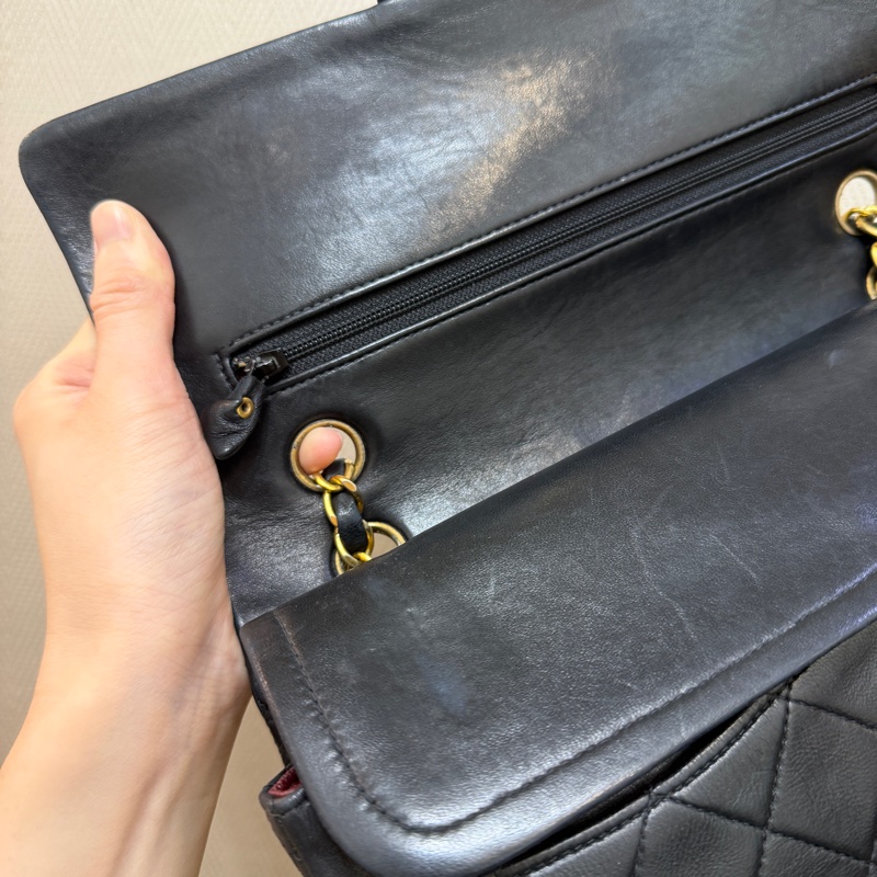 Chanel 黑羊皮金釦Coco25-15