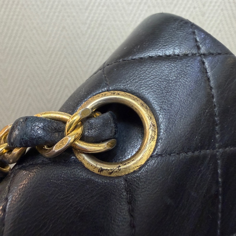 Chanel 黑羊皮金釦Coco25-25