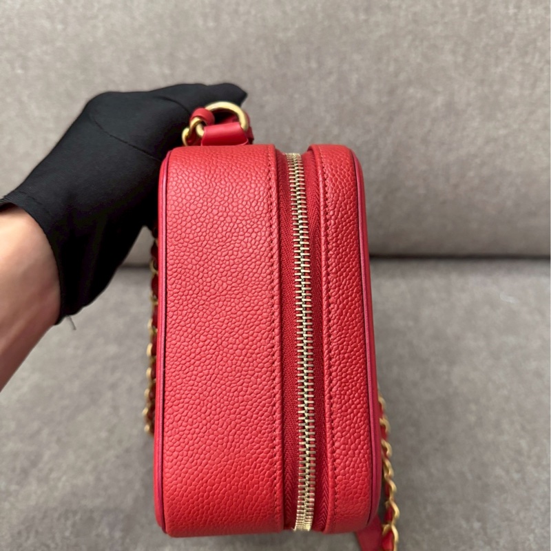 香奈兒紅色荔枝皮相機包-2