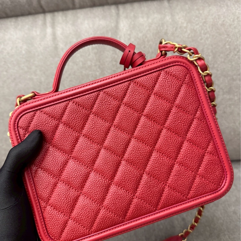 香奈兒紅色荔枝皮相機包-4