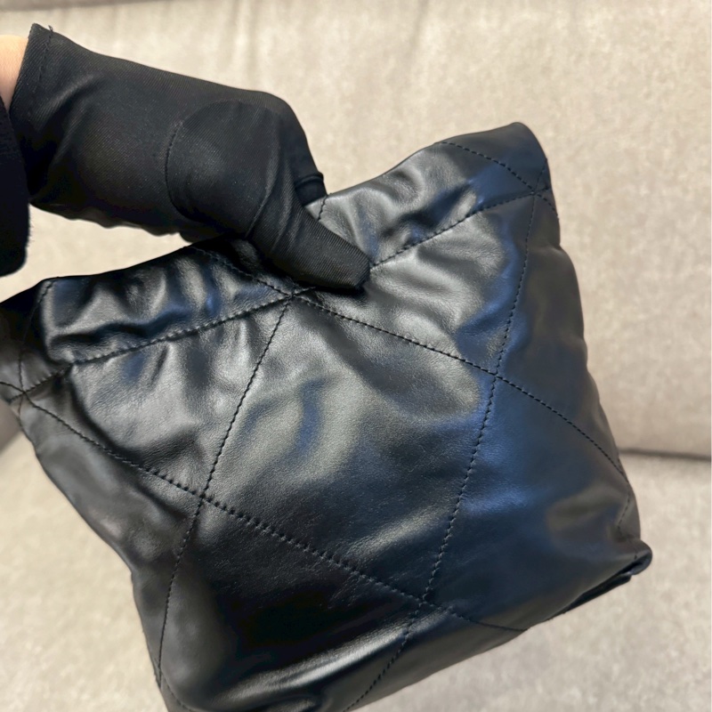 香奈兒22bag mini黑金-2