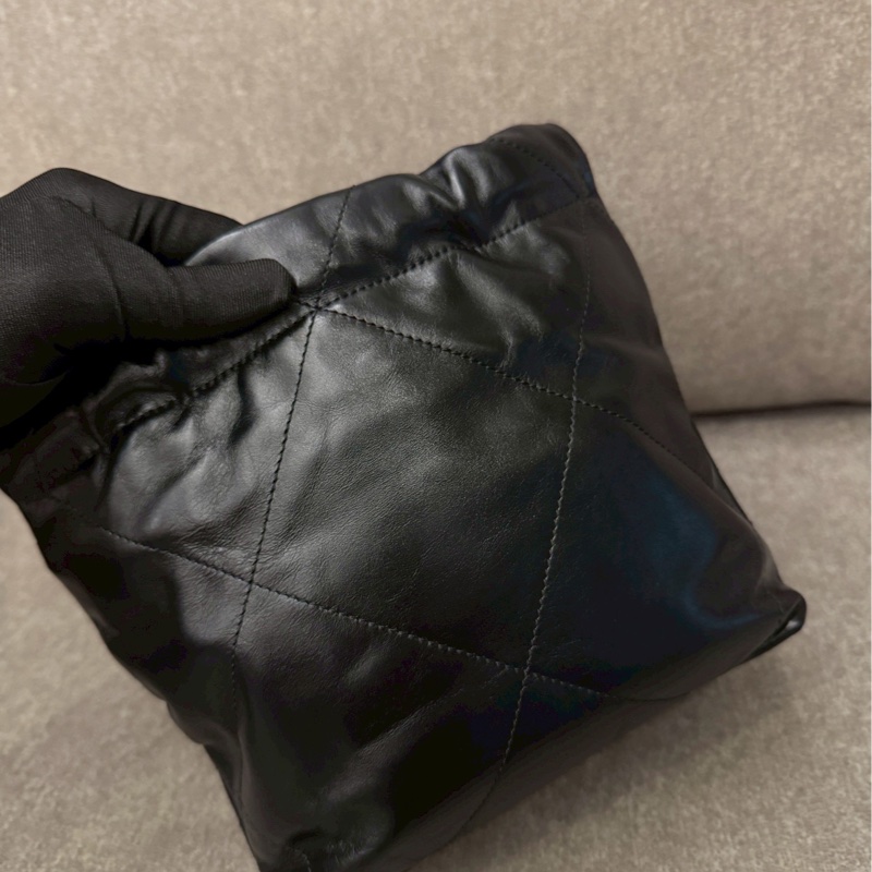 香奈兒22bag mini黑白-2