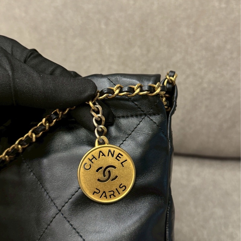 香奈兒22bag mini黑白-6