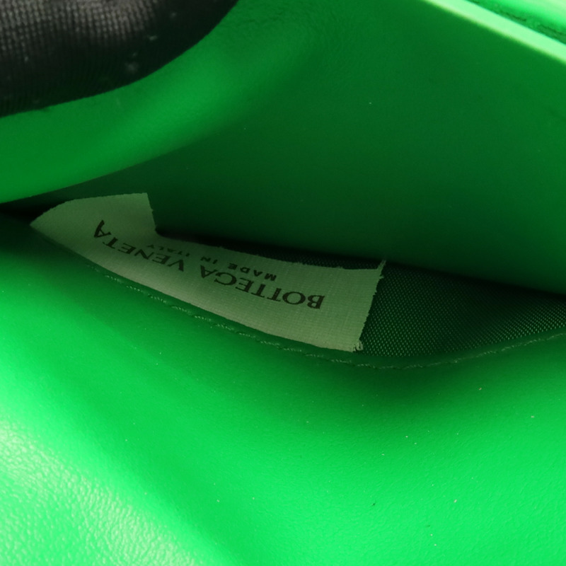 BOTTEGA VENETA 羊皮皮革Wallet金扣錢包-18