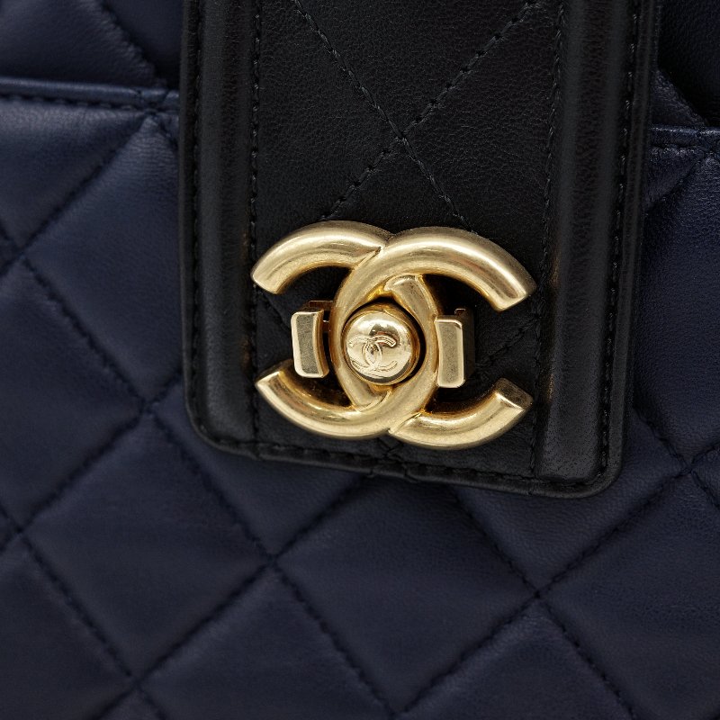 Chanel 香奈兒  Elegant CC 深藍色羊皮 菱格紋 托特包 肩背包-9