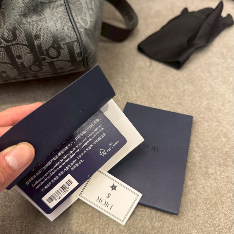 DIOR新款翻蓋後背包-8