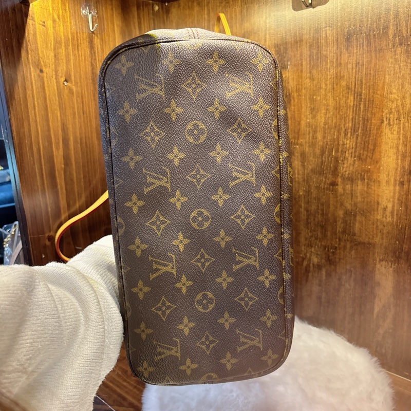 Louis Vuitton Neverfull 手提包-4