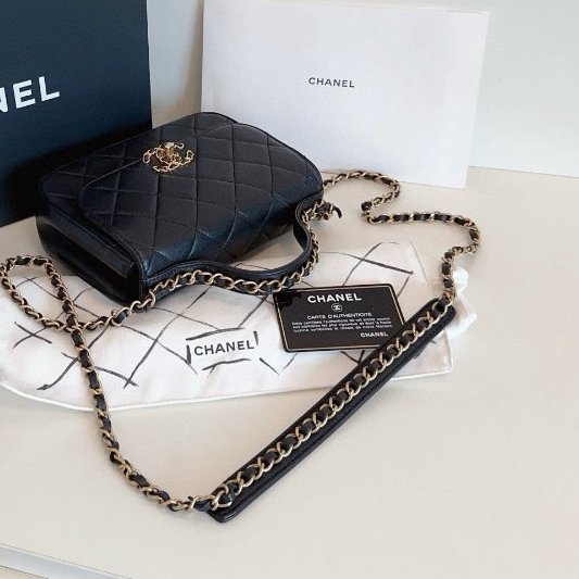 近新品 香奈兒/Chanel 黑金19bag繫列郵差包-10