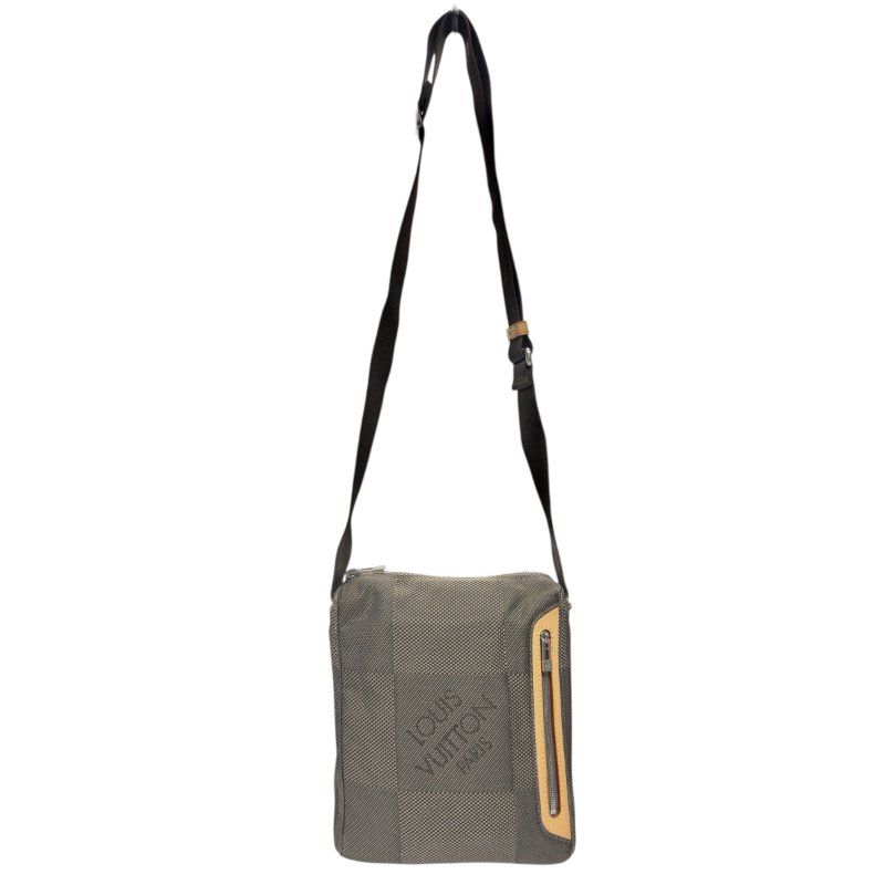 LOUIS VUITTON 斜揹袋-1