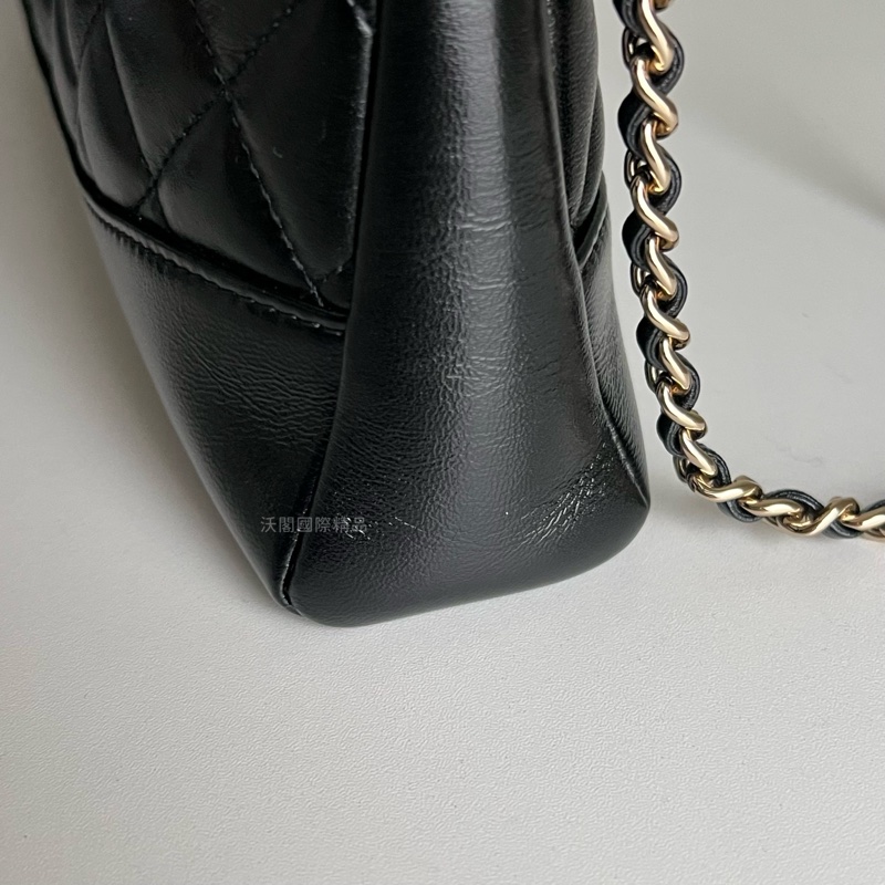 CHANEL 31bag mini 手提／斜背包（黑金）-10