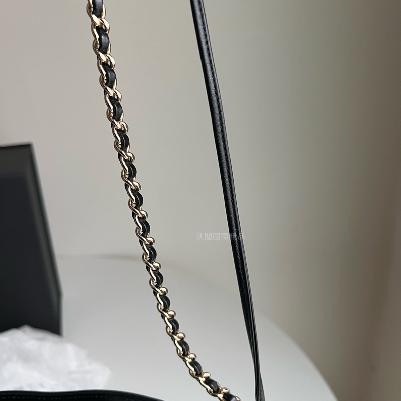 CHANEL 31bag mini 手提／斜背包（黑金）-23