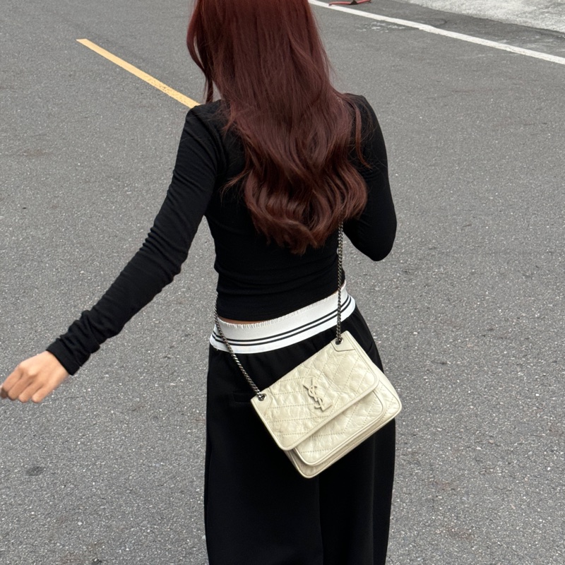 【極新🎁 配件滿】 YSL Baby NIKI 「專櫃最新款D釦」 斜背包（專櫃96,850）-25