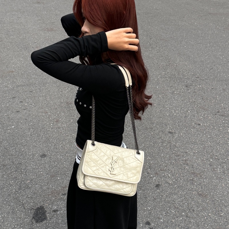 【極新🎁 配件滿】 YSL Baby NIKI 「專櫃最新款D釦」 斜背包（專櫃96,850）-26