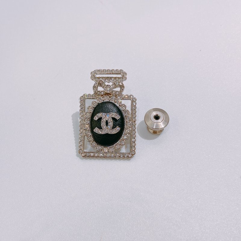 TW4702 Chanel 香奈兒 香水 胸口別針Perfume Logo Brooch Black Lambskin Crystal x PHW-11