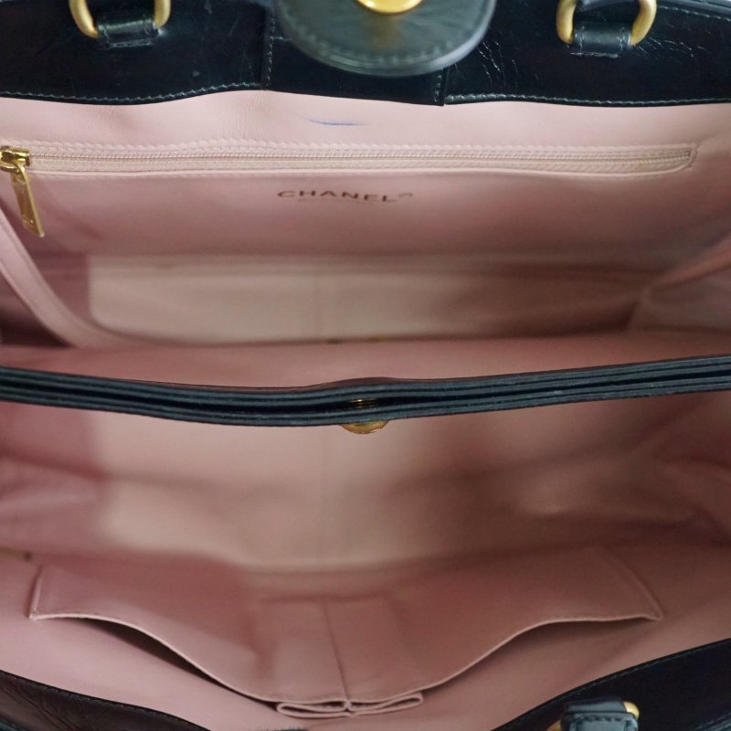 CHANEL 香奈兒 黑色皺紋牛皮手提肩背二用包-10