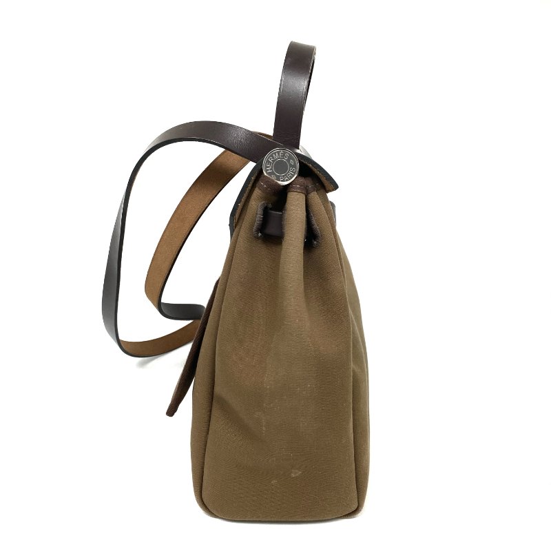 △ Hermes 愛馬仕 Beige Canvas Palladium Plated Metal Herbag 31 2 Way Bag Stamp D 淺褐色帆布鍍鈀金屬兩用袋D刻 - 257027820-4