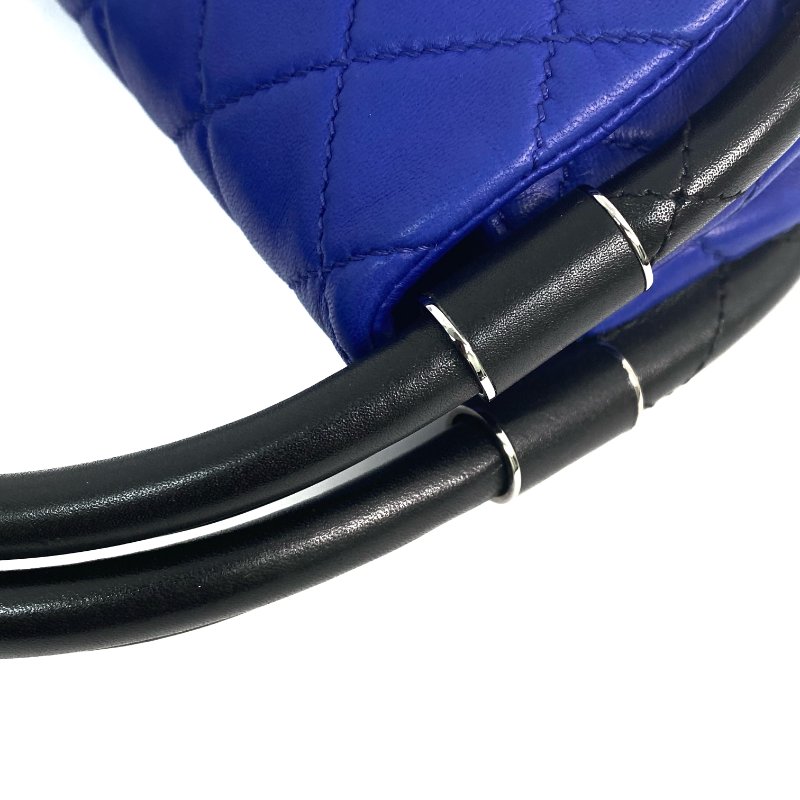 △ Chanel 香奈兒 Navy Lambskin Hoop Silver Tone Metal Hand Bag No.18 深藍色小羊皮銀色金屬手袋No.18 - 257027665-11
