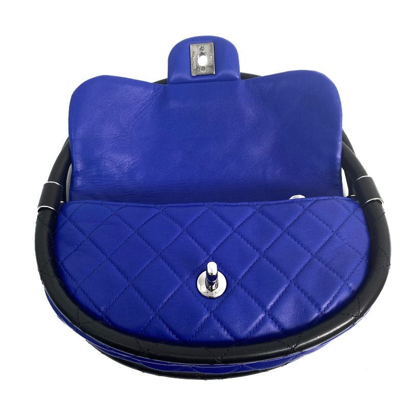 △ Chanel 香奈兒 Navy Lambskin Hoop Silver Tone Metal Hand Bag No.18 深藍色小羊皮銀色金屬手袋No.18 - 257027665-13