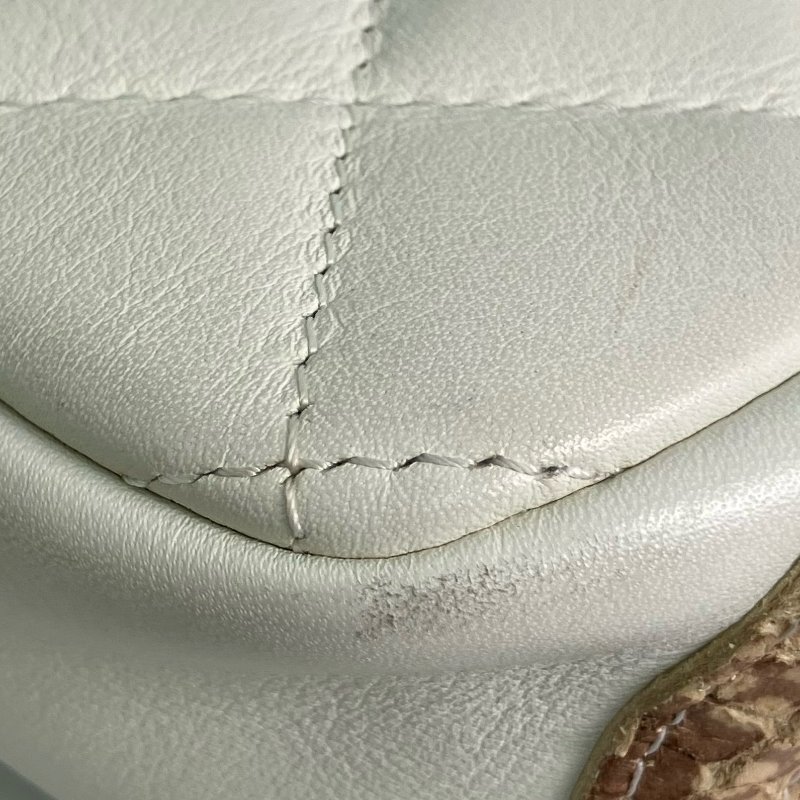 △ Chanel 香奈兒 White Calfskin And Python Silver Tone Metal Cambon Mini Shoulder Bag No.9 白色小牛皮和蛇皮銀色金屬肩背袋No.9 - 257028207-9