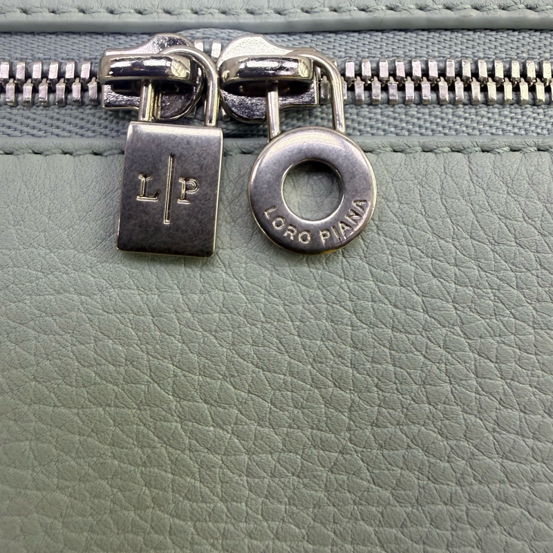 Loro Piana L19 hand bag-3