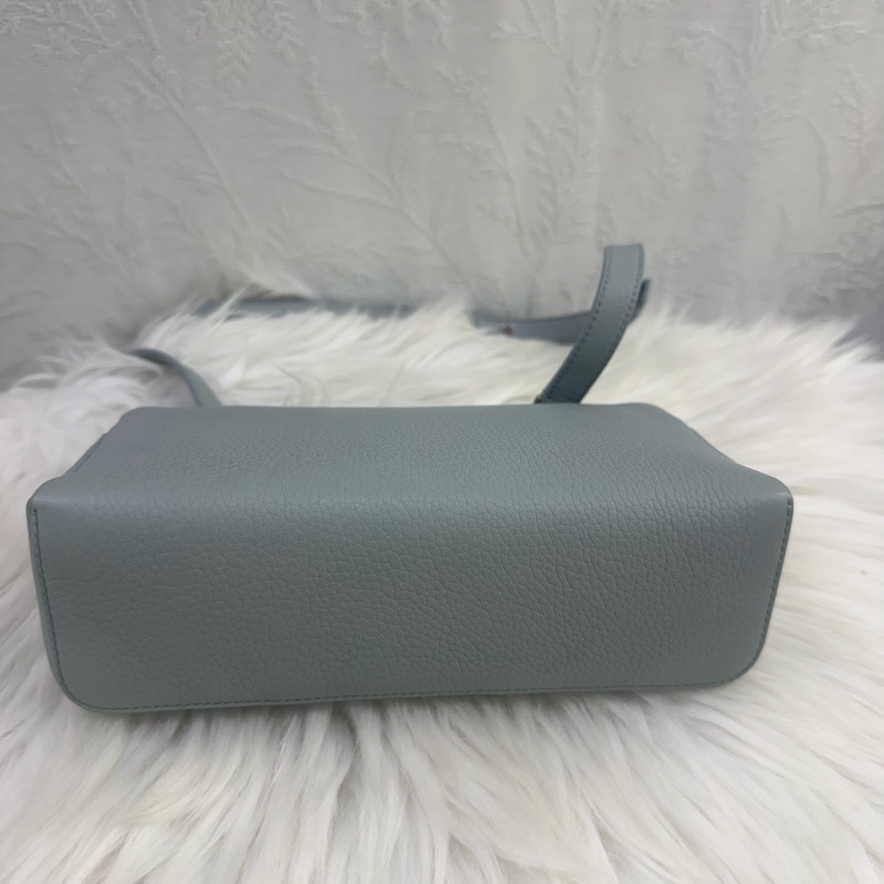 Loro Piana L19 hand bag-13