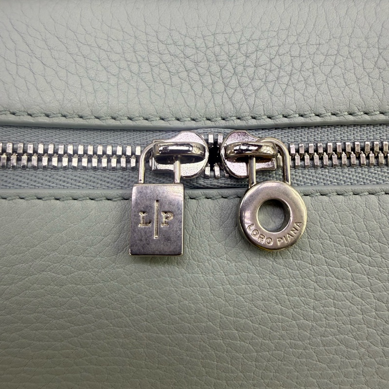 Loro Piana L19 hand bag-24