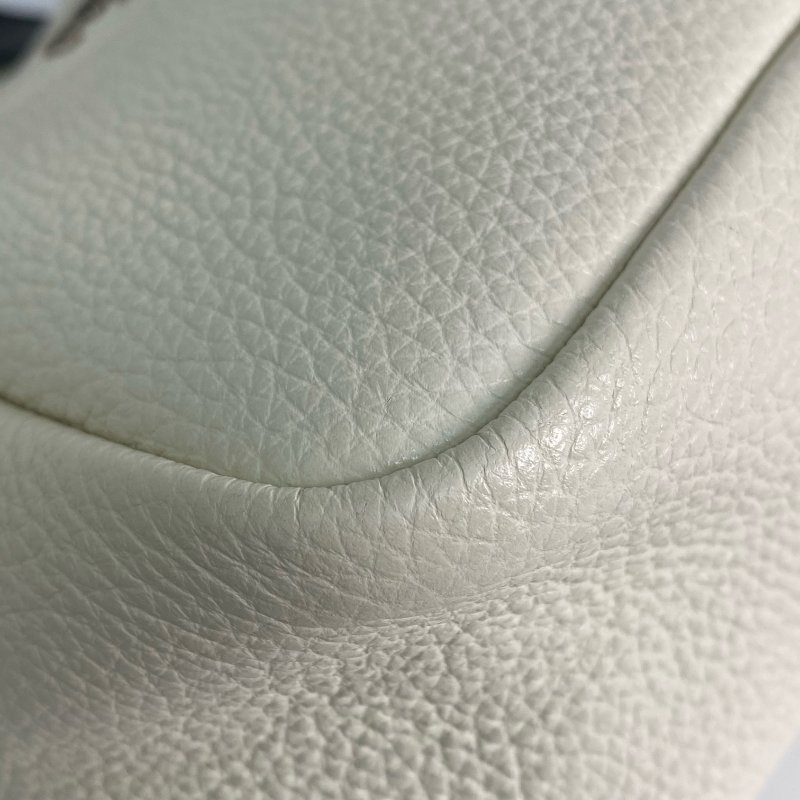 △ Prada 普拉達 White Calfskin Hand Bag 1BA349 白色小牛皮手袋 - 257028546-6