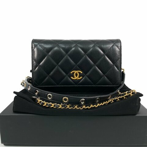 △ Chanel 香奈兒 Black Lambskin Gold And Silver Tone Metal Wallet On Chain AP2548 黑色小羊皮金色和銀色金屬鎖鏈銀包 - 257028506
