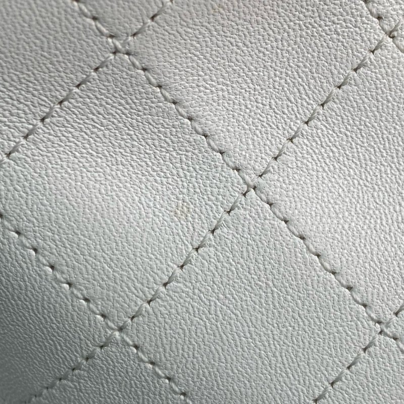 △ Chanel 香奈兒 White Calfskin Gold Tone Metal Chain 2 Way Bag No.27 AS0591 白色小牛皮金色金屬鎖鏈兩用袋No.27 - 257028786-9