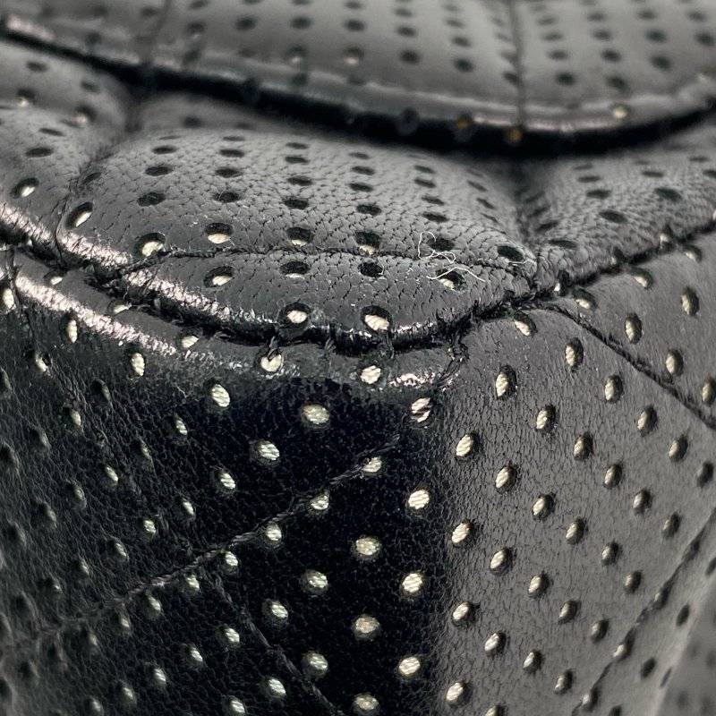 △ Chanel 香奈兒 Black Perforated Lambskin Silver Tone Metal Single Flap Chain Shoulder Bag No.11 A01115 黑色穿孔小羊皮銀色金屬鎖鏈肩背袋No.11 - 257028414-12