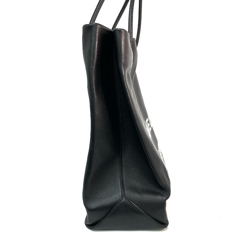 △ Chanel 香奈兒 Black Calfskin Silver Tone Metal Essential 31 Rue Cambon Tote Bag No.12 黑色小牛皮銀色金屬托特袋No.12 - 257028774-3